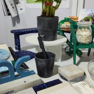 Minus Degre on display