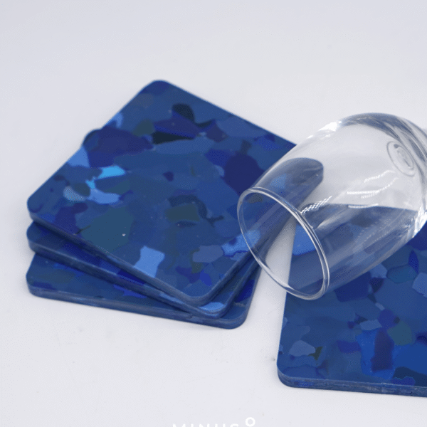 Upcycled plastic coaster by Minus Degre promoting zero waste